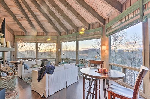 Foto 18 - Brevard Home w/ Panoramic Lake & Mountain Views