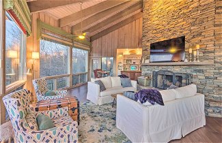 Foto 2 - Brevard Home w/ Panoramic Lake & Mountain Views