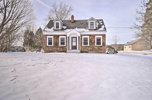 Photo 21 - Charming Oswego Cottage Rental on Orchard