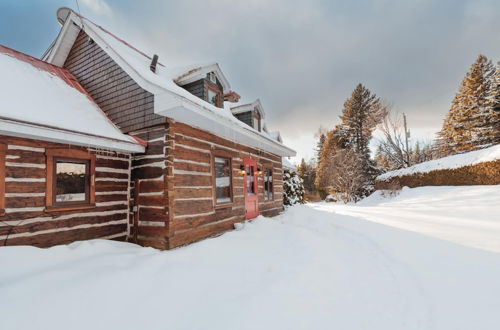 Foto 2 - Manoir du Canard - 1800s Authentic Quebecois log Home With Modern Amenities