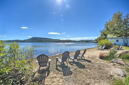 Photo 13 - Lake Pleasant Cabin: 3 Acres, Kayaks & Beach