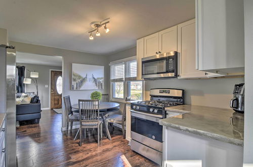 Photo 22 - Renovated Buffalo Home w/ Screened-in Patio