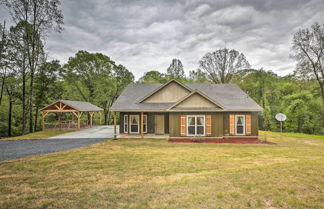 Photo 1 - Tallassee Creekside Cabin w/ Forest Views