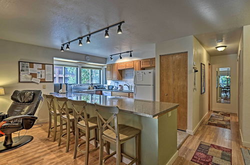 Foto 15 - Bright Colorado Townhome: Walk to Dillon Reservoir