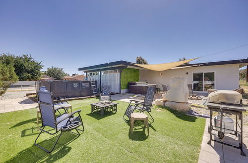 Foto 23 - Vacation Home w/ Hot Tub & Pool: Near Joshua Tree