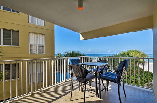 Photo 15 - Indian Shores Condo w/ 2 Balconies & Pool Access