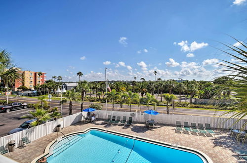 Foto 20 - Indian Shores Condo w/ 2 Balconies & Pool Access