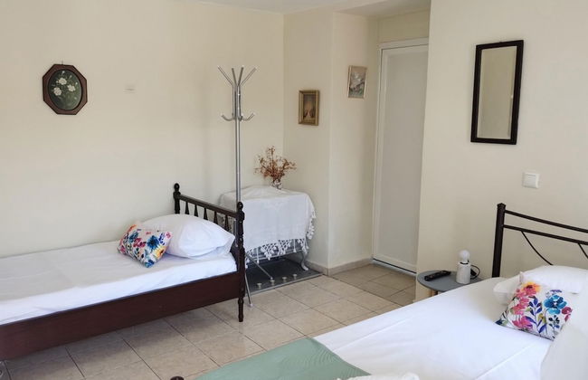 Zina s Cottage in Afetes - Foto 14