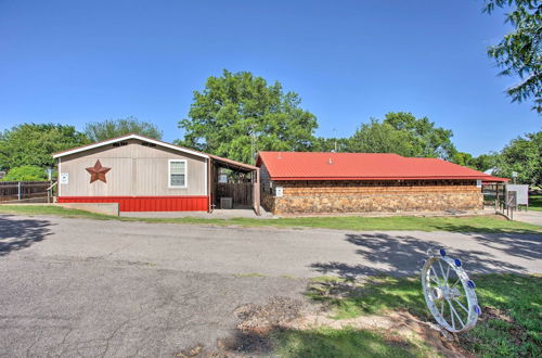 Photo 20 - Rustic Home w/ Patio, 1 Mi to Sunset Beach