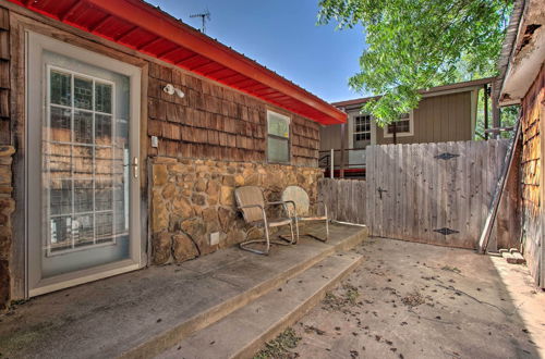 Photo 15 - Rustic Home w/ Patio, 1 Mi to Sunset Beach