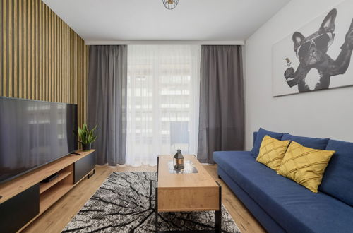 Photo 1 - Pet-friendly Apartment by Renters