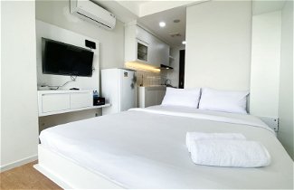 Photo 1 - New And Modern Studio At Daan Mogot City Apartment