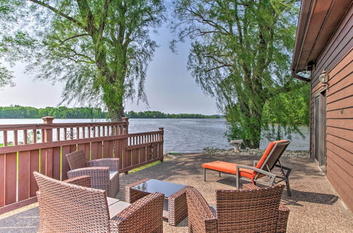 Photo 41 - Lakefront Eau Galle Home w/ Hot Tub & Fire Pit