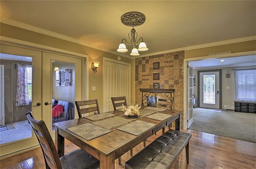 Photo 2 - Spacious Home by Finger Lakes & Watkins Glen