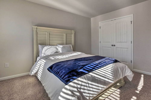 Foto 27 - Spacious Ocean View Townhome: 3 Mi to Beach