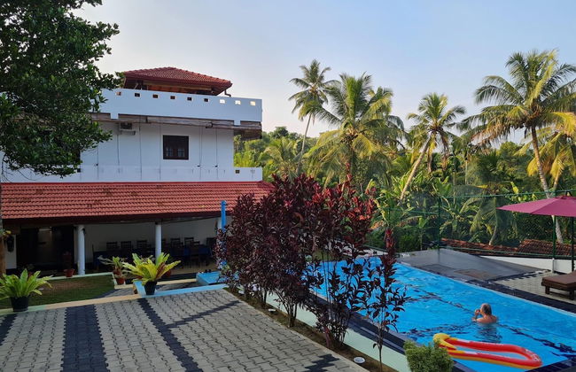 Villa Talpe Home Stay Inviting 4 b&b and Pool - Foto 28