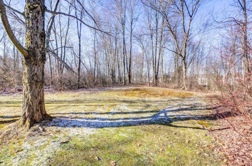 Photo 11 - Pet-friendly Youngstown Cottage w/ Yard