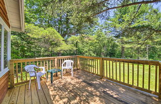 Foto 3 - Northport Couples Getaway Cottage - Near Beaches