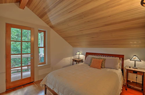 Photo 19 - Lopez Island Hideaway w/ Coastal Views + Deck