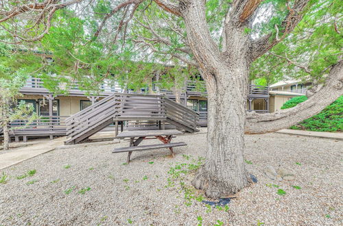 Foto 21 - Condo Near Midtown Ruidoso w/ Furnished Deck