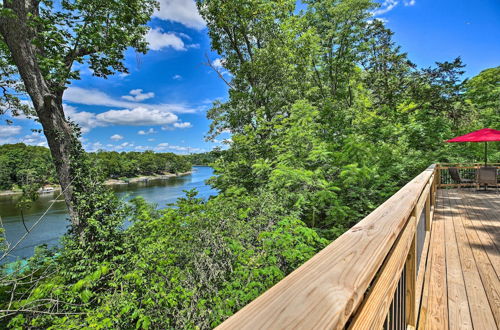 Foto 8 - Our Lakeside Retreat w/ Deck on Lake Herrington