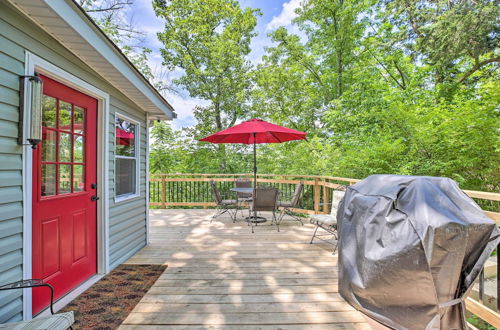 Photo 4 - Our Lakeside Retreat w/ Deck on Lake Herrington