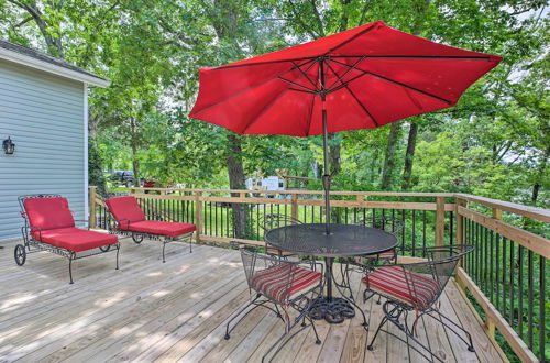 Photo 9 - Our Lakeside Retreat w/ Deck on Lake Herrington