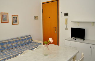 Foto 2 - Modern and Comfy Apartment Near Bibione Beach