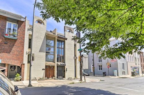 Foto 10 - Philly Townhome w/ Private Patio & City Views