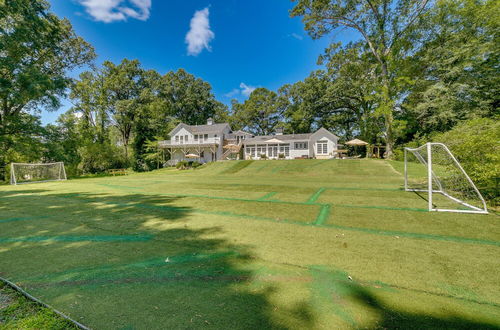 Photo 35 - Spacious Durham Home w/ Fire Pit & Hot Tub