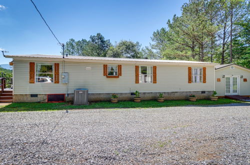 Photo 16 - Charming Copperhill Home w/ Scenic Deck