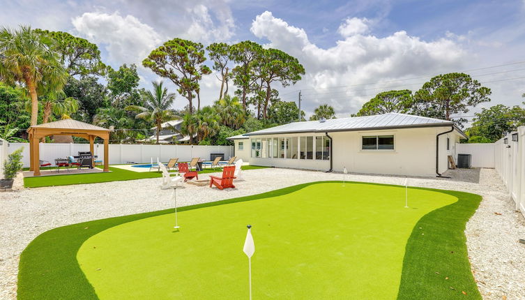 Photo 1 - Vero Beach Vacation Rental: Pool & Putting Green