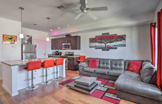 Photo 3 - Spacious Denver Townhome Near Central Park