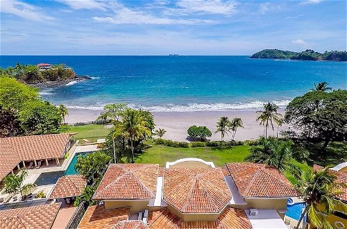 Photo 40 - Luxury Beachfront Mansion, Incomparable Setting, Full-time Maid