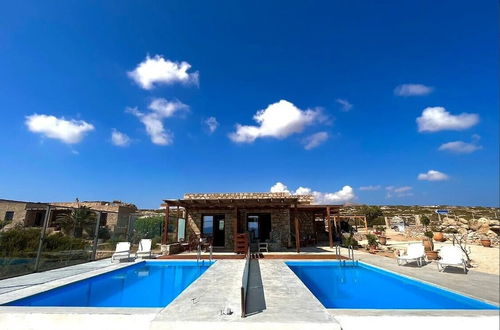 Photo 23 - Michaliou Kipos Luxury Villas