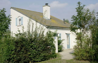 Photo 1 - Spacious Holiday Home With Dishwasher on Texel