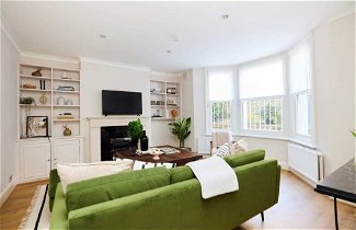 Photo 1 - The London Classic - Captivating 2bdr Flat With Garden