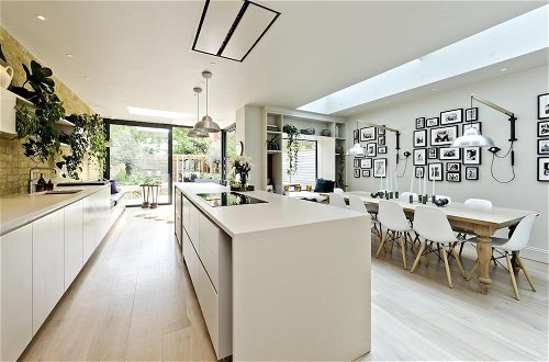 Photo 4 - Artistic Apartment