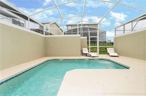 Photo 29 - Family Friendly 4 Bedrooms Close to Disney at Champions Gate Resort 958