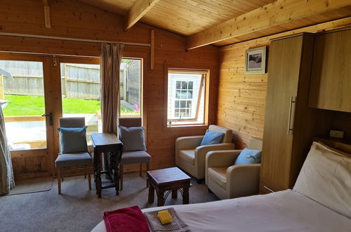 Photo 1 - Remarkable 1-bed Cabin in Hythe