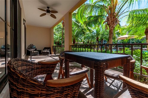 Photo 14 - Nicely Decorated Ground-floor Unit in Front of Pool at Pacifico in Coco