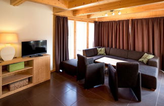 Foto 3 - Luxurious Chalet in Murau with Outside Hot Tub