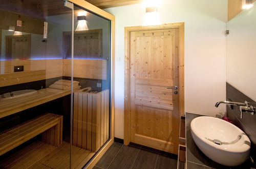 Photo 11 - Luxurious Chalet in Murau with Outside Hot Tub