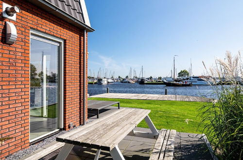 Photo 24 - Holiday Home With Jetty Near Sneekermeer