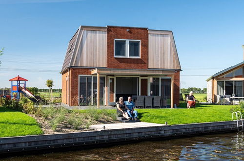 Photo 25 - Holiday Home With Jetty Near Sneekermeer