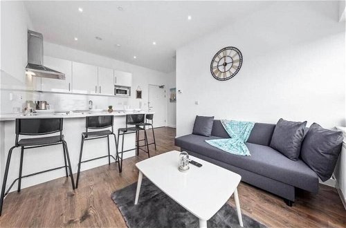 Foto 8 - Captivating 1-bed Apartment 15 min to Londonbridge
