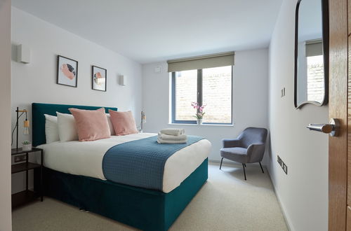 Photo 5 - Hammersmith Mews by Viridian Apartments