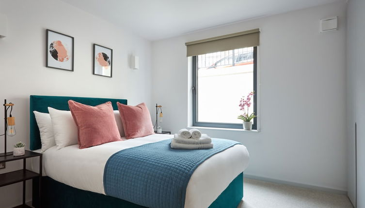 Photo 1 - Hammersmith Mews by Viridian Apartments
