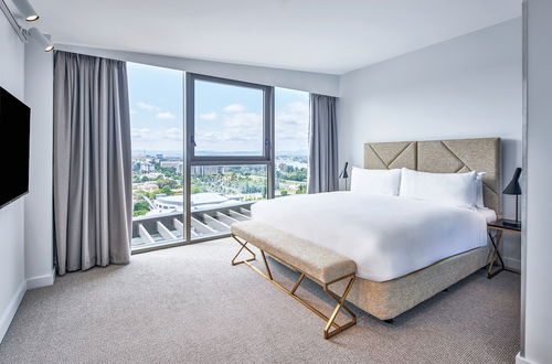 Photo 27 - Meriton Suites Canberra