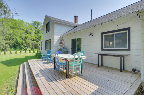 Photo 18 - Cozy Michigan Farmhouse - Grill & Fire Pit